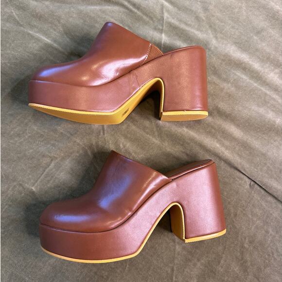 NEW Altar'd State Matisse Jayde Brown Faux Leather Platform Mules 6 - Picture 3 of 8